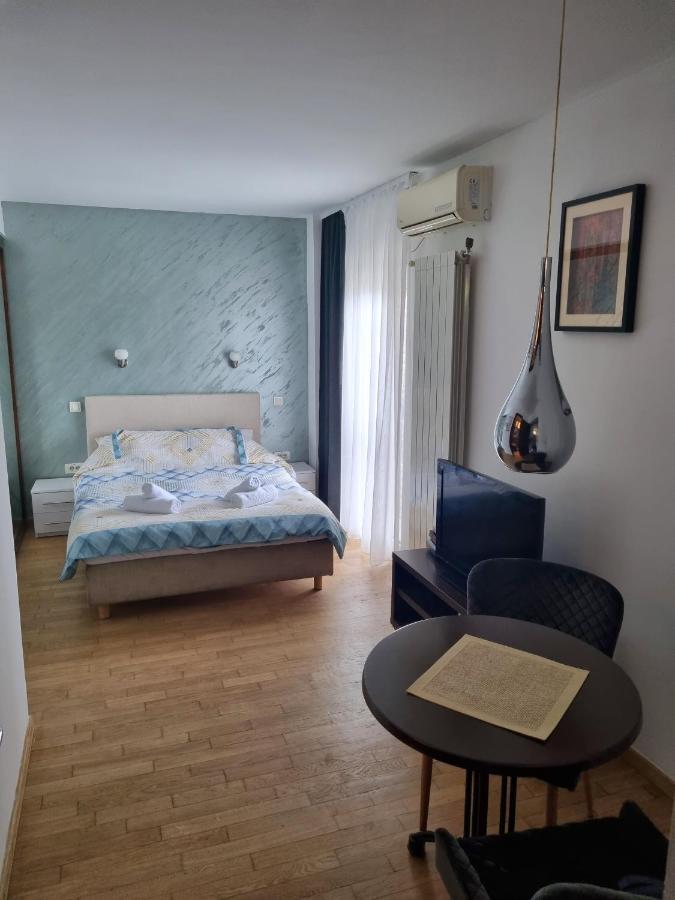 Apartment Dixy 2 *